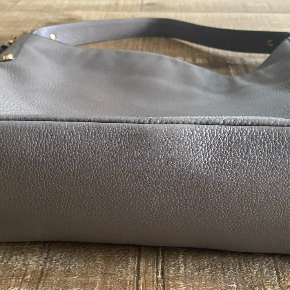 Michael Kors Gray bag. Pre-pwned. Regular wear. Please see pics. - Picture 3 of 4